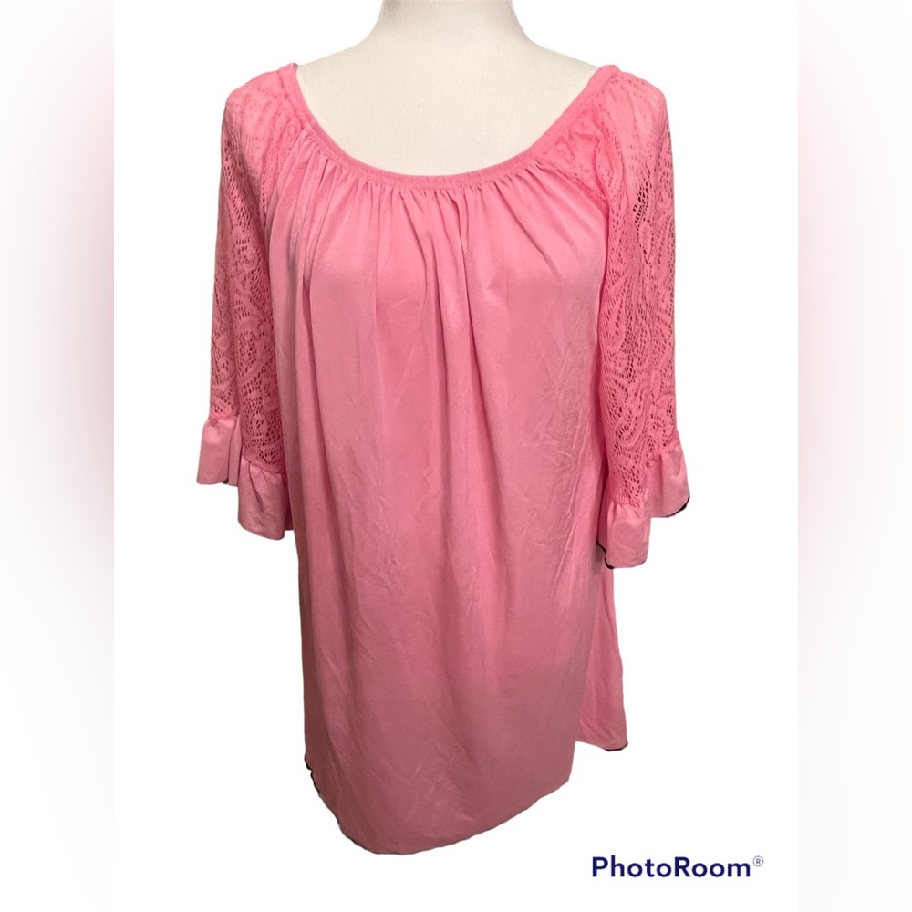 WIN WIN brand tunic. NWT. Size L- XL.